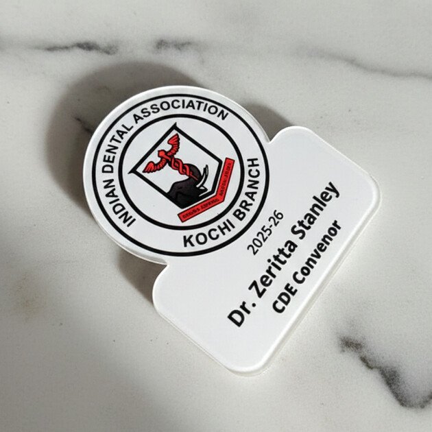 Name badge Acrylic + Pin